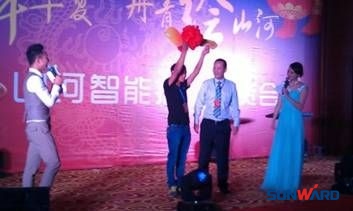 现场签单百余台 beat365官网苏南市场节节高升