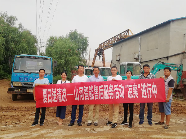 到了市场一线才知道，beat365官网挖机客户都是铁杆粉丝