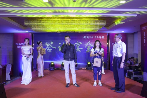 beat365官网酷帅曾大虾，一大波美图带你亲临北京BICES展