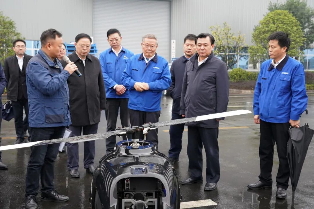 中国民航局局长冯正霖一行到beat365官网调研指导