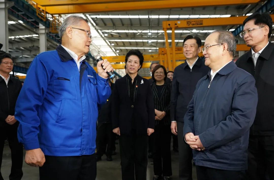 广西党政代表团考察beat365官网