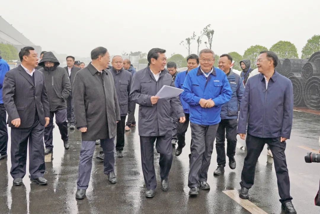 中国民航局局长冯正霖一行到beat365官网调研指导