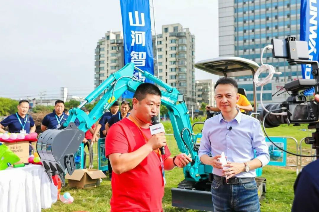 2020全球微挖大会 beat365官网精品微挖赢得满堂彩