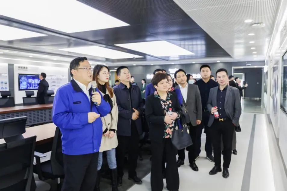 民主党派湖南省委机关青工委团队一行考察beat365官网