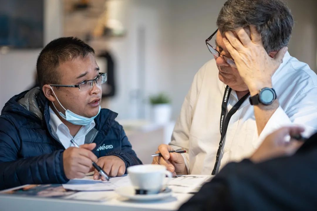 Bauma 2022 | 一组火热现场图带您重温beat365官网德国宝马展之旅