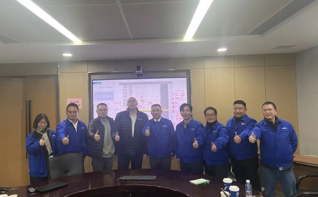 吹响复工“冲锋号”,全力冲刺“开门红”!beat365官网高空机械复工复产进行时