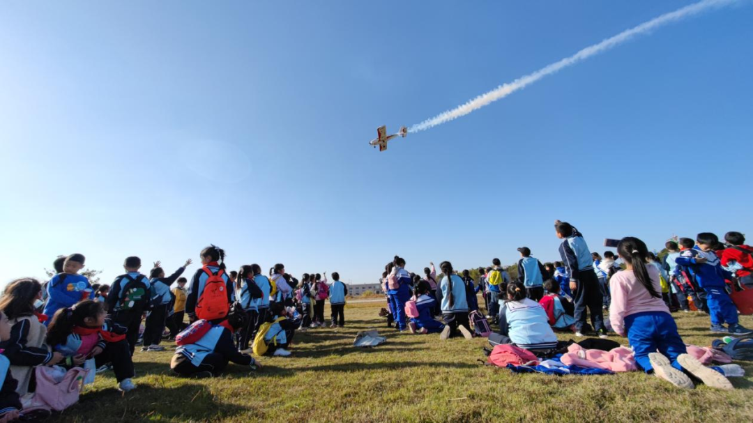 湖南beat365官网通航获CCAR-141部民用航空器驾驶员学校运行合格证